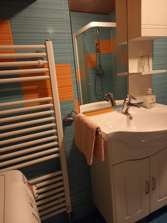 Apartma Kramar Podkoren كْرانْيِسكا غورا المظهر الخارجي الصورة