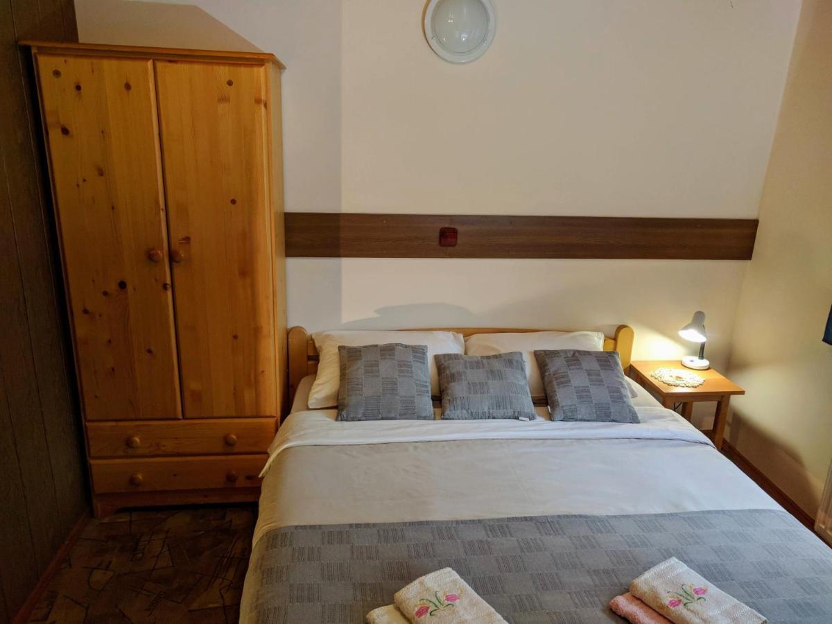 Apartma Kramar Podkoren كْرانْيِسكا غورا المظهر الخارجي الصورة