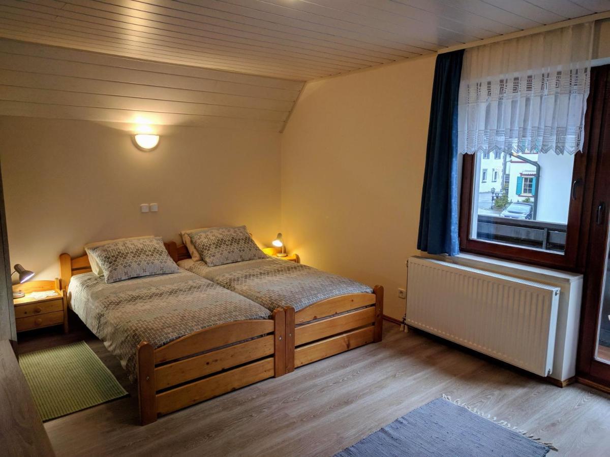 Apartma Kramar Podkoren كْرانْيِسكا غورا المظهر الخارجي الصورة
